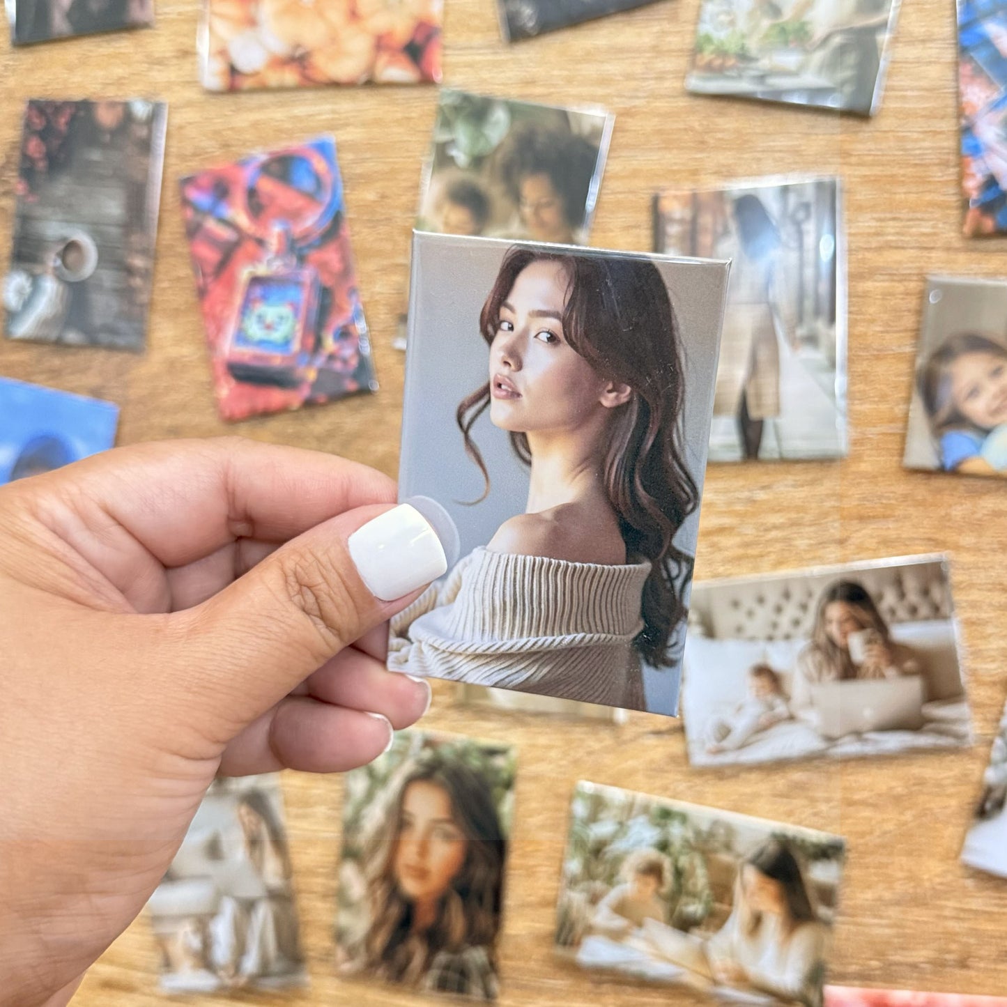 CUSTOM BADGE PHOTO MAGNETS