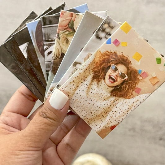 CUSTOM BADGE PHOTO MAGNETS
